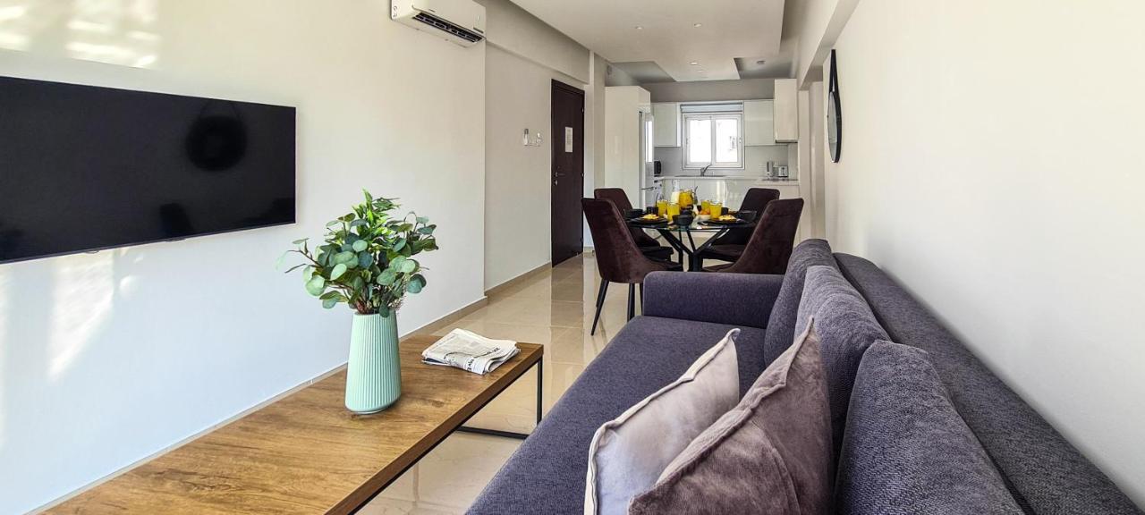 Phaedrus Living: Seaside Luxury Flat Lighthouse 65 Apartment *
